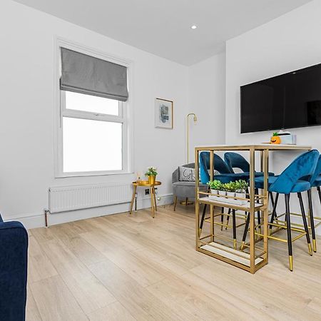 Modern 3 And 2 Bedroom Apartment In Maida Vale Лондон Экстерьер фото