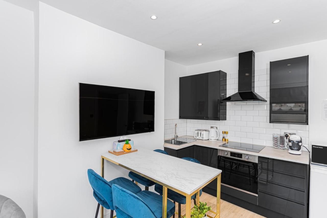 Modern 3 And 2 Bedroom Apartment In Maida Vale Лондон Экстерьер фото