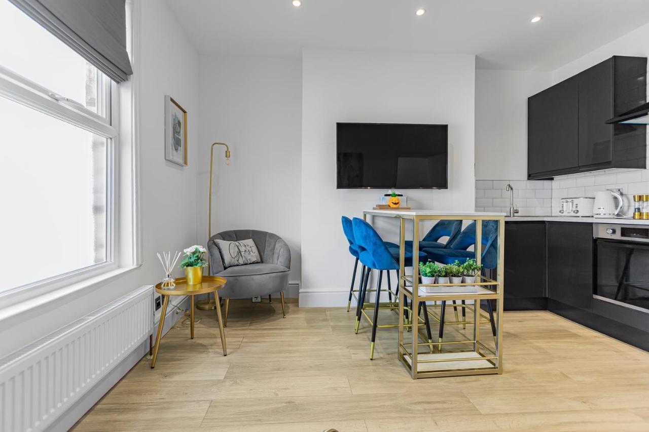 Modern 3 And 2 Bedroom Apartment In Maida Vale Лондон Экстерьер фото