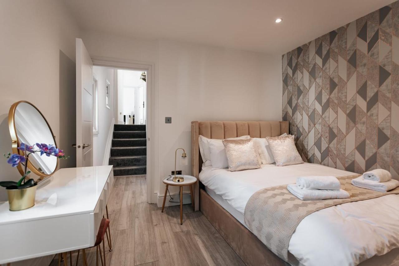 Modern 3 And 2 Bedroom Apartment In Maida Vale Лондон Экстерьер фото
